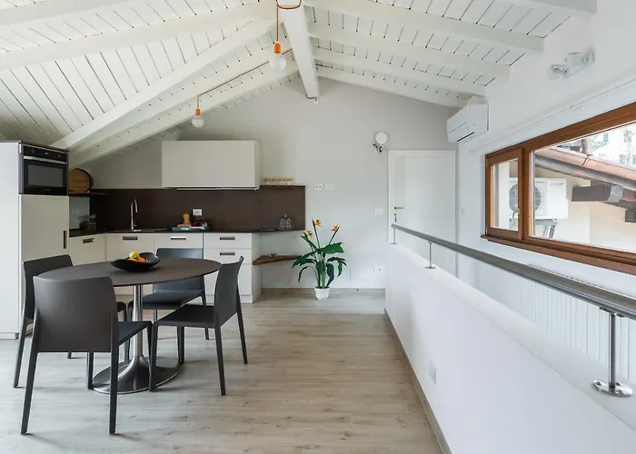 Apartmán Mansarda I Cipressi